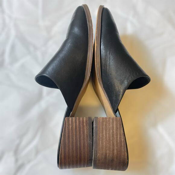 Gibson Latimer Black Leather Slide Block Heel Mule - Picture 3 of 5